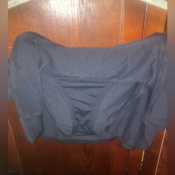 Black 9 Inch Long Skirted Swim Bottom - Picture 3 of 10